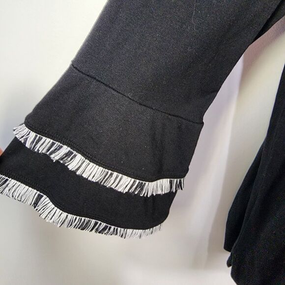 Chico’s Top Women Size 1 Medium Double Layer Fringe Black 3/4 Sleeve Cottaegcore - Picture 7 of 11